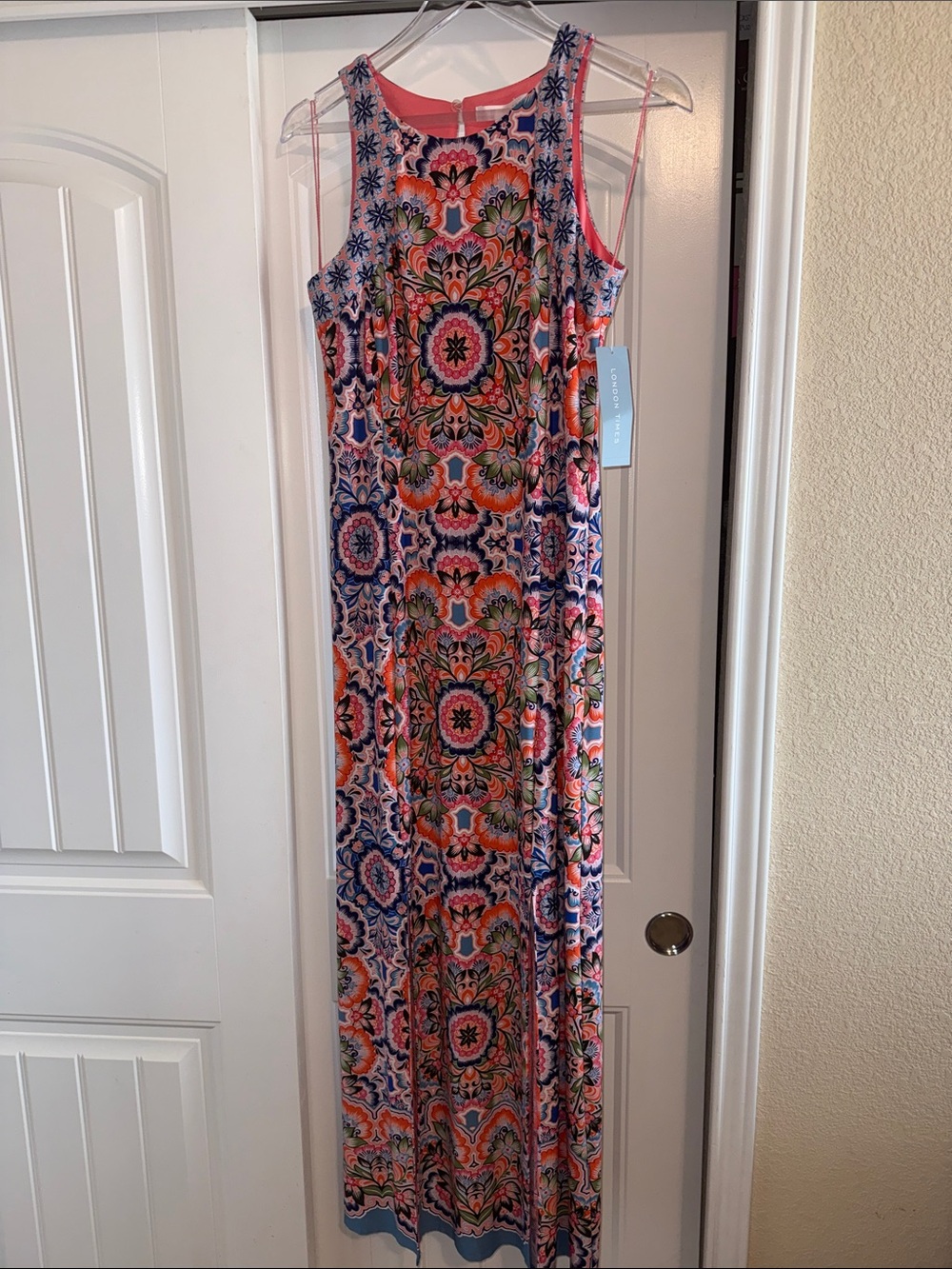 London Times Sleeveless Pink Multi-Color Patterned Maxi Dress